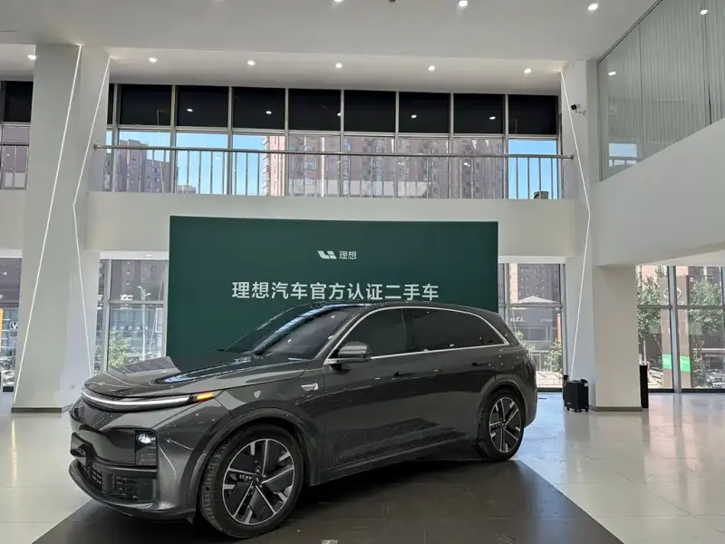 Li Auto Li L7, 2025