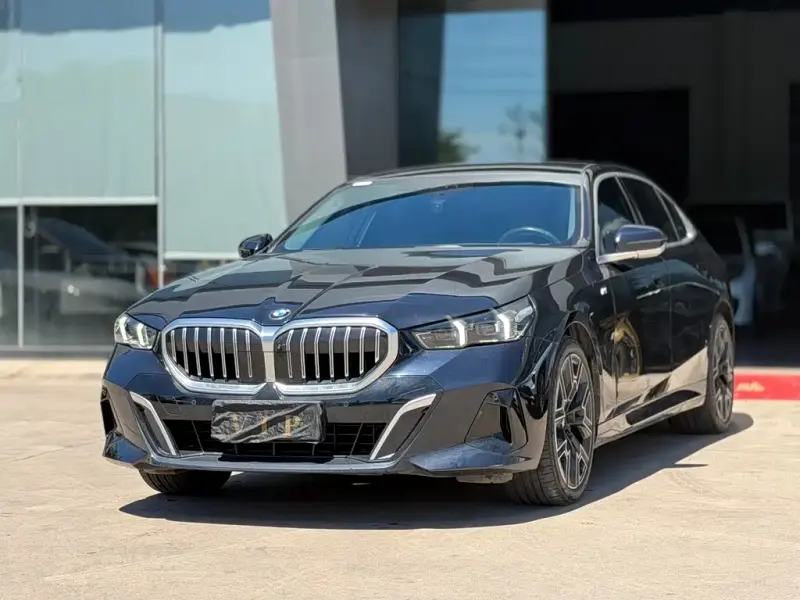 BMW 5 Series, 2024