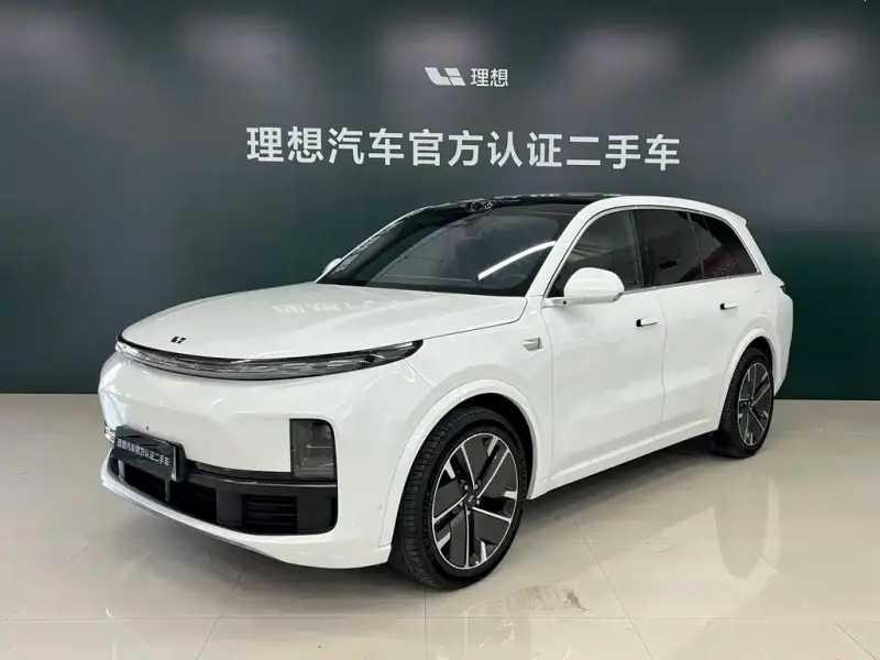 Li Auto Li L8, 2025