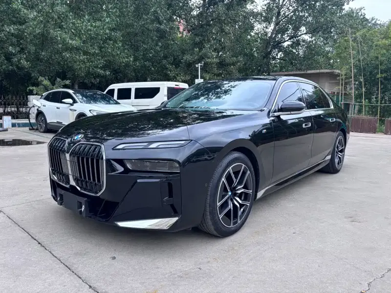 BMW 7 Series, 2023
