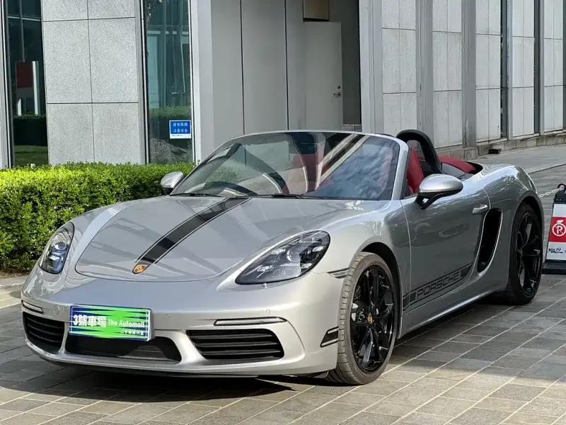 Porsche 718, 2023