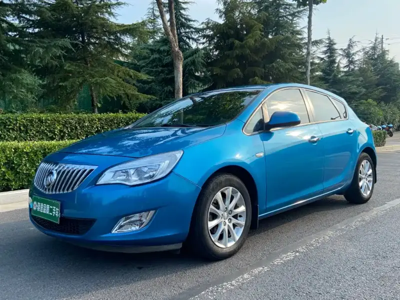Buick Excelle, 2014