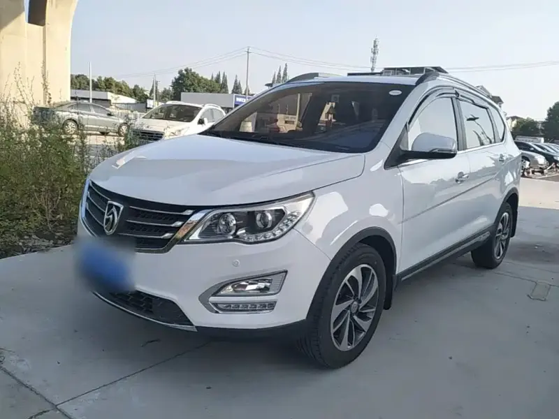 Baojun 560, 2016