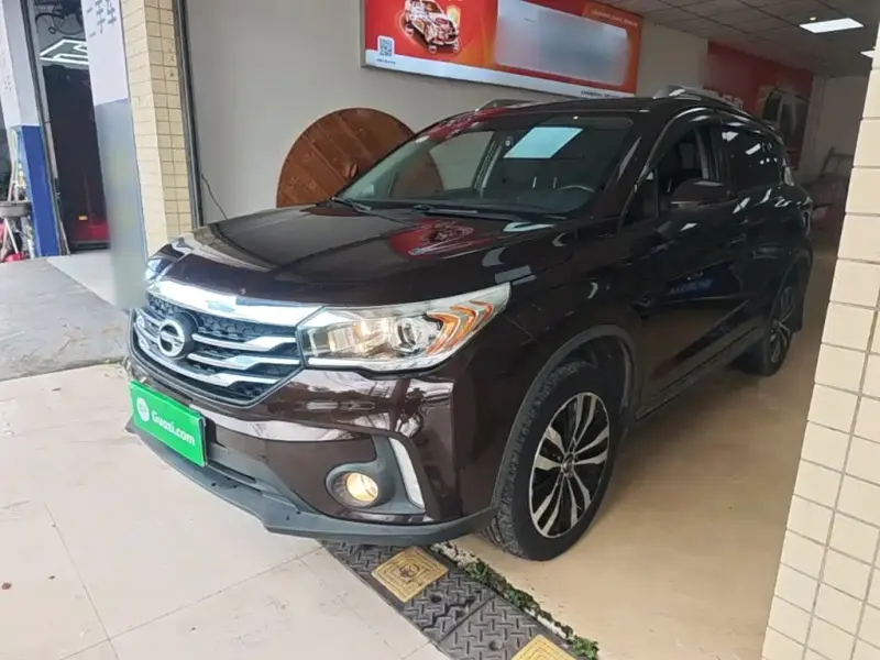 GAC Motor Trumpchi GS4, 2015