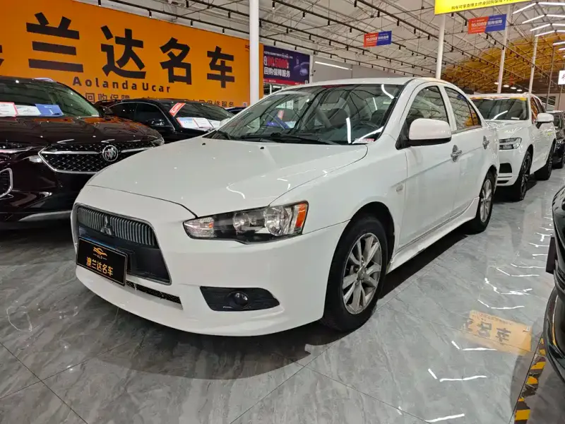 Mitsubishi Lancer EX, 2013