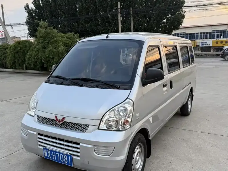 Wuling Rongguang, 2017