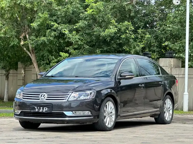 Volkswagen Magotan, 2012