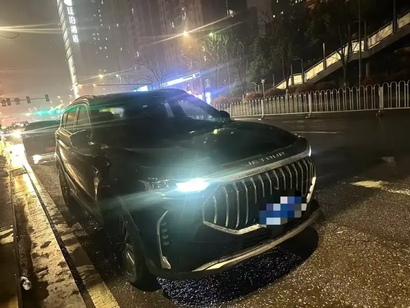 Jetour X70 PLUS, 2024