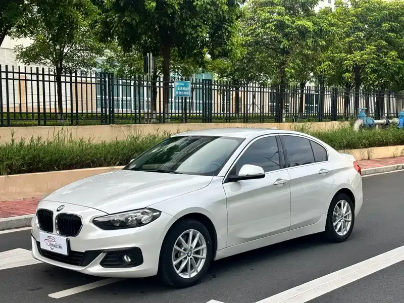 BMW 1 Series, 2018