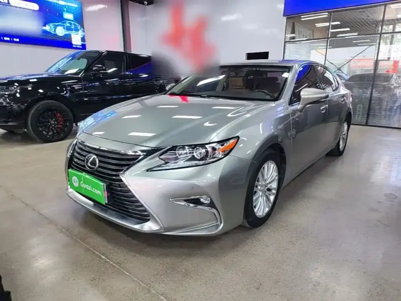 Lexus ES, 2018