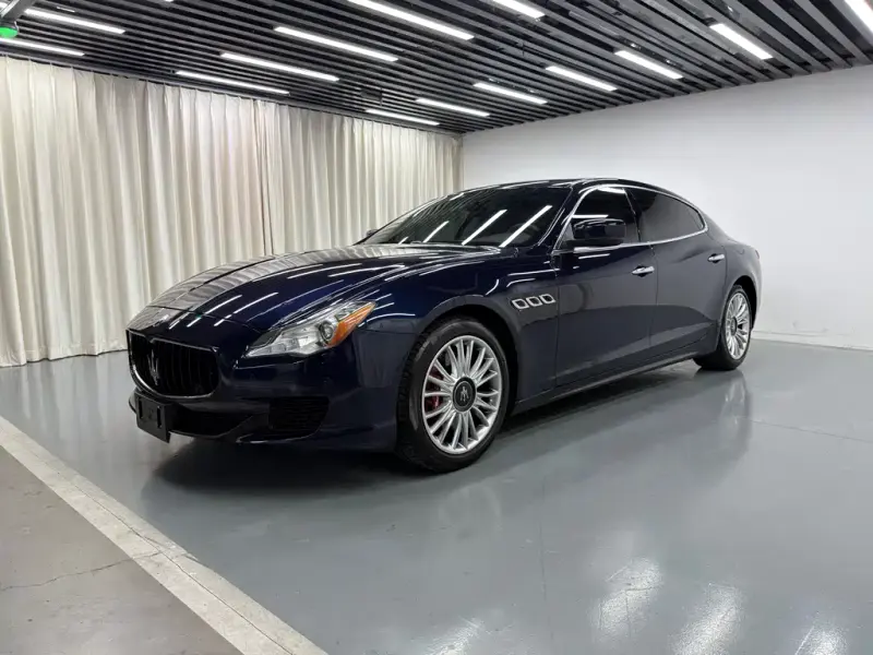 Maserati Quattroporte, 2013