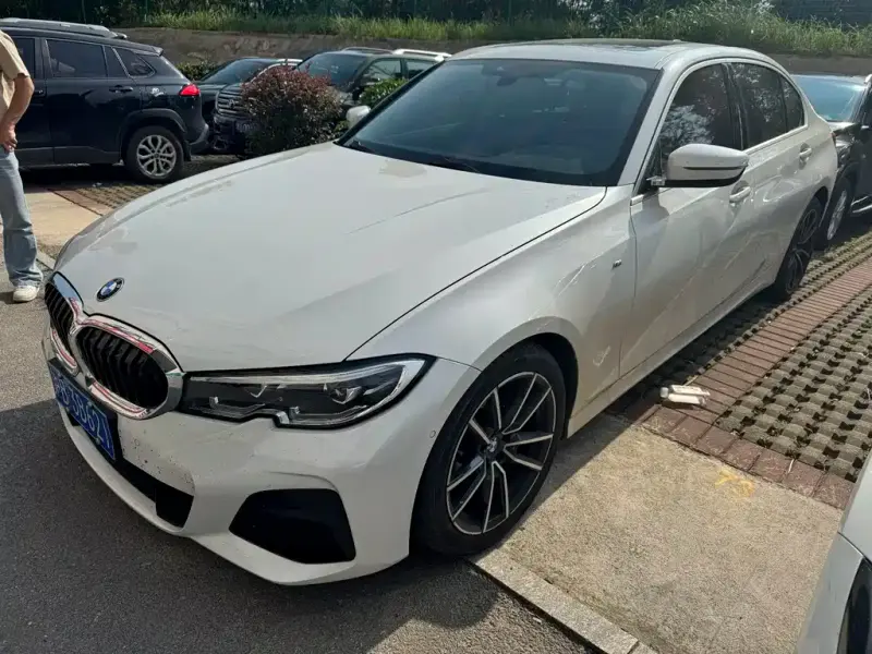 BMW 3 Series, 2020