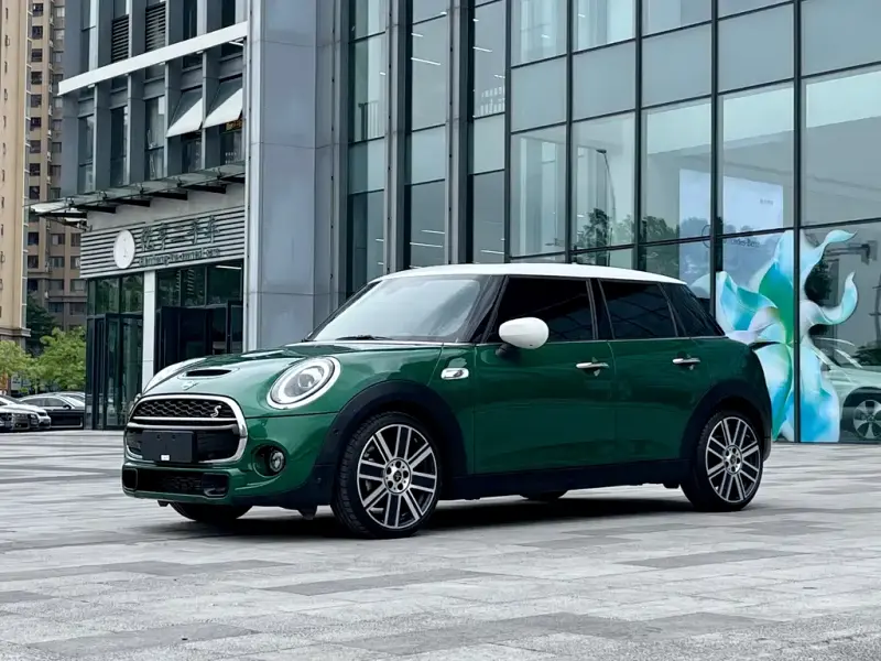 MINI Mini, 2021