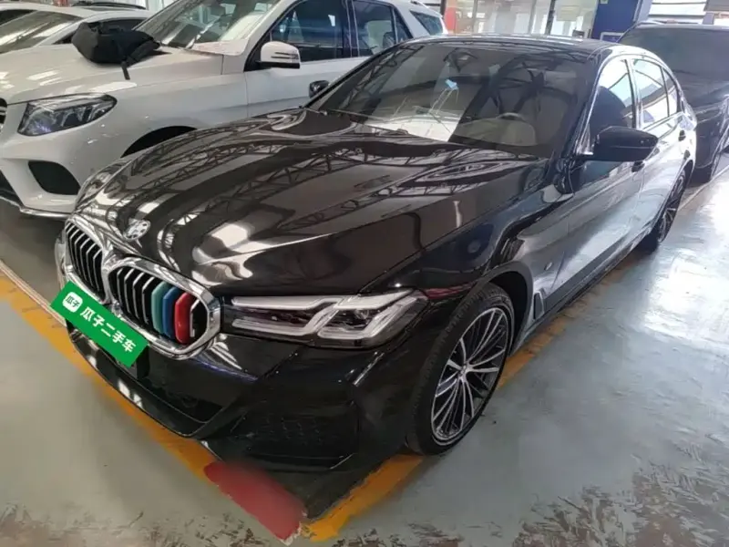 BMW 5 Series, 2022