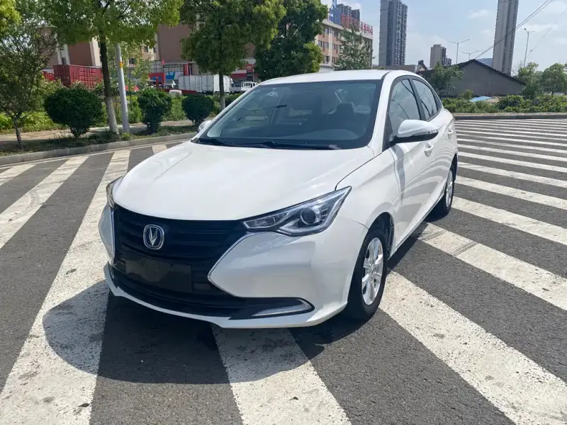 Changan Yuexiang Changan Yuexiang 2019 1.5L DCT Luxury Type China VI, 2020 — фото 1