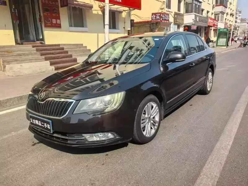 Skoda Superb, 2014