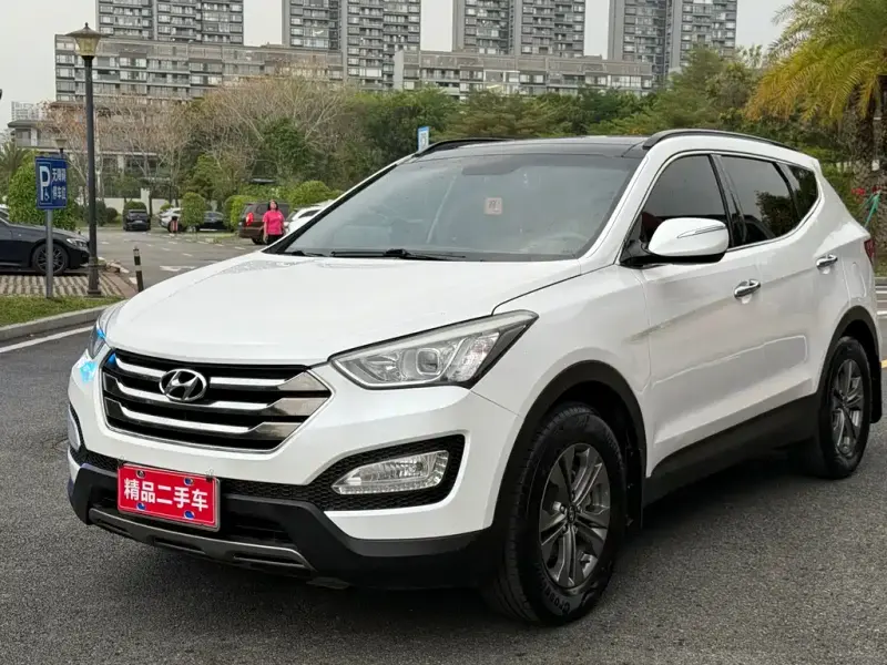 Hyundai Santa Fe, 2014