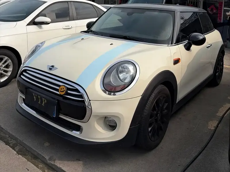 MINI Mini, 2015