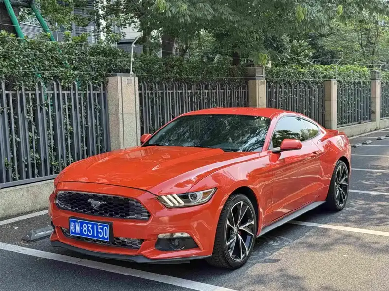 Ford Mustang, 2015