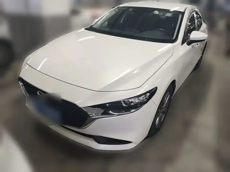 Mazda 3 Axela, 2022