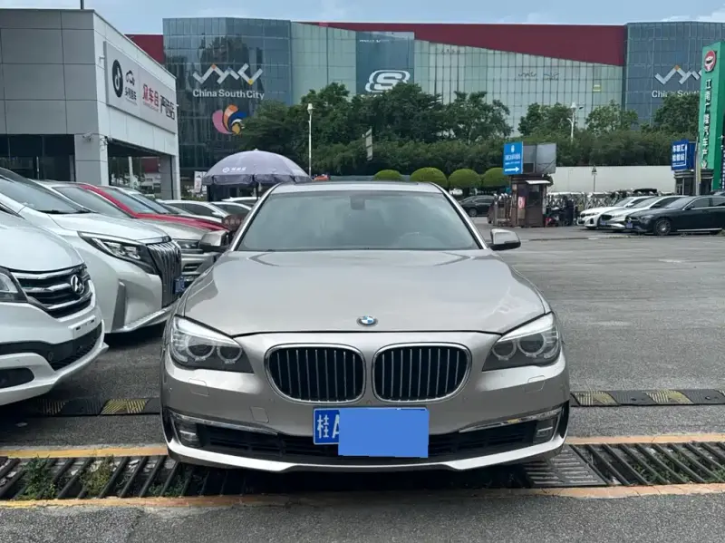 BMW 7 Series, 2014