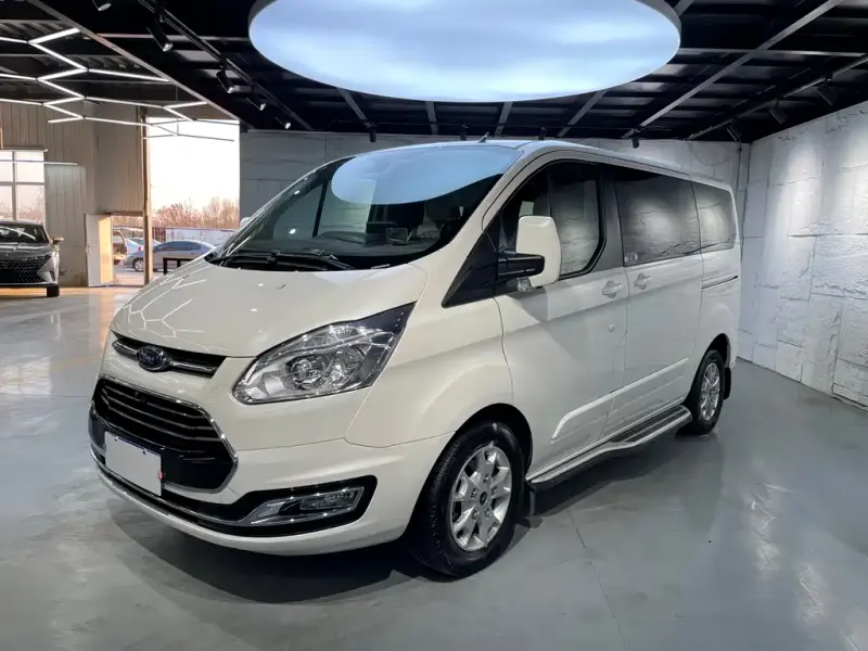 Ford Tourneo, 2020