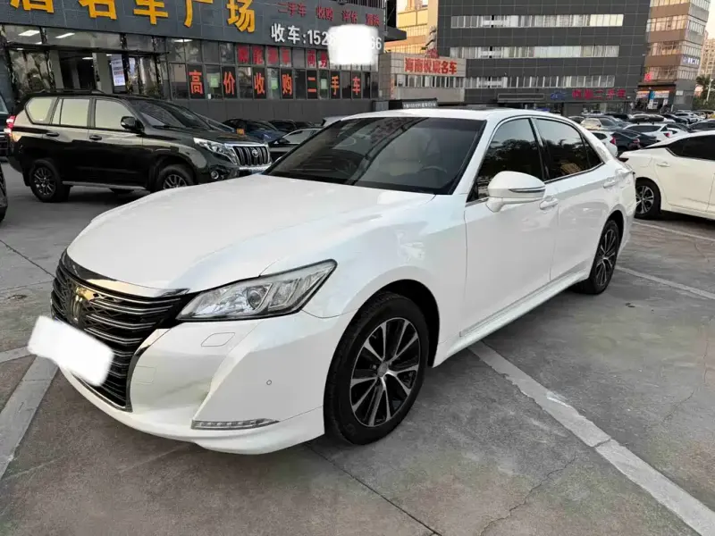 Toyota Crown, 2019