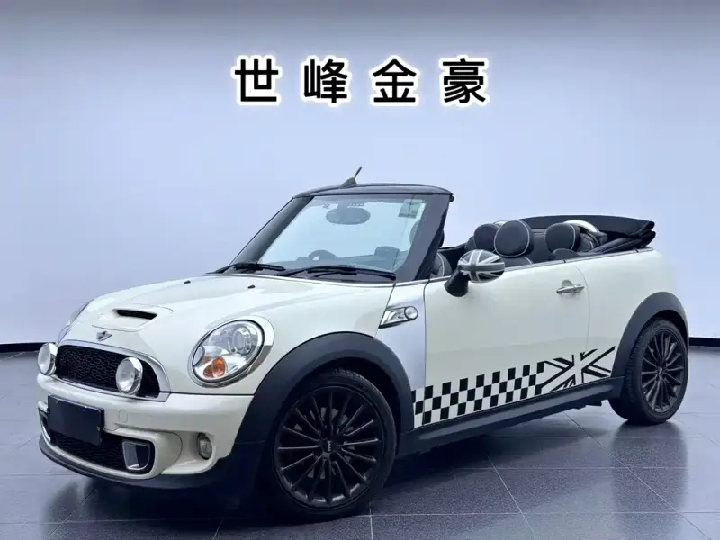 MINI Mini, 2013