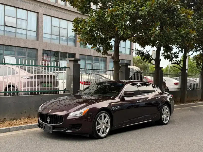 Maserati Quattroporte, 2015