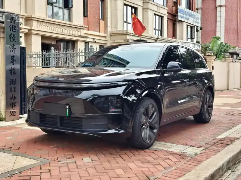Li Auto Li L6, 2025