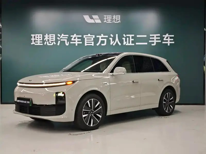 Li Auto Li L6, 2025