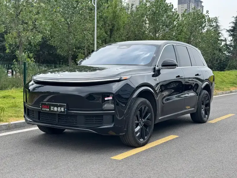 Li Auto Li L8, 2023