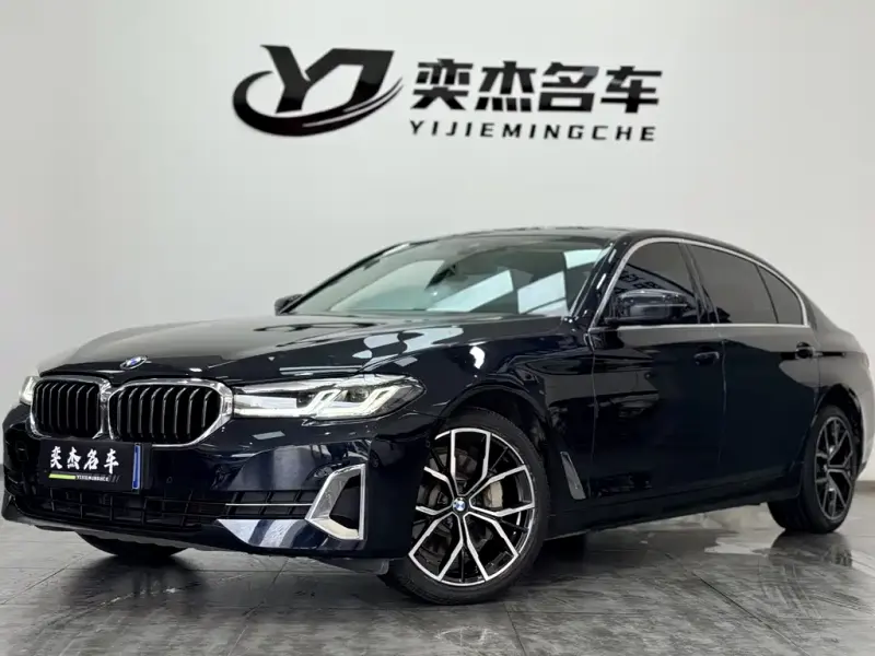 BMW 5 Series, 2021