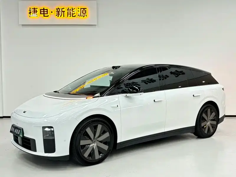 Li Auto i6, 2025