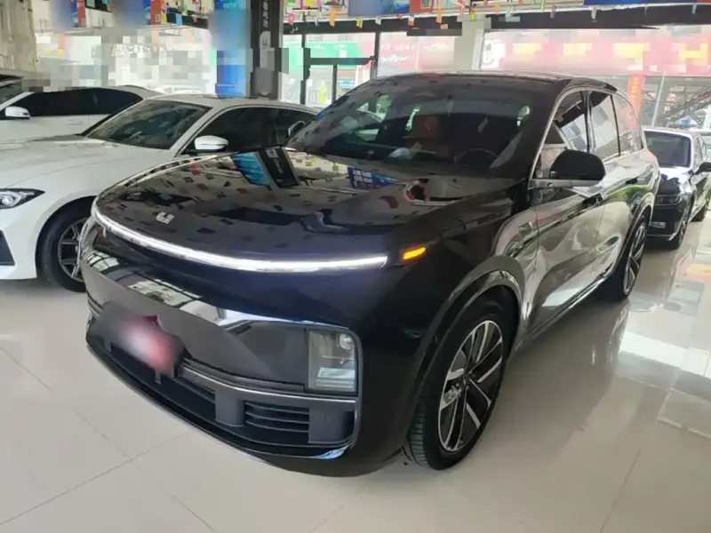Li Auto Li L8, 2025