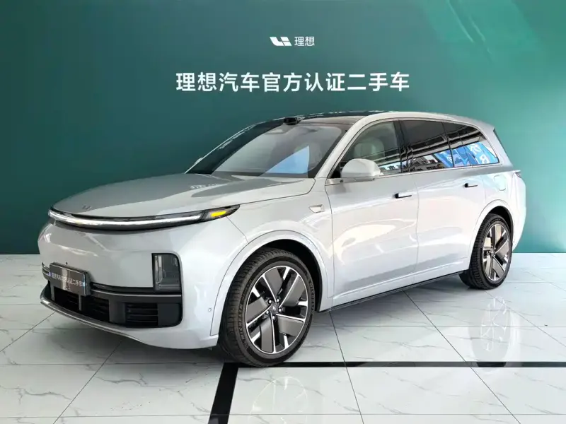 Li Auto Li L9, 2025