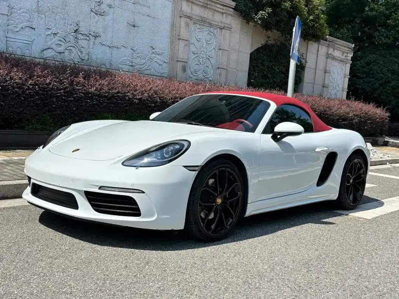 Porsche 718, 2024