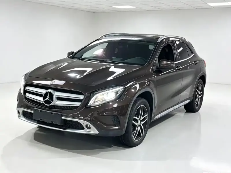 Mercedes-Benz GLA, 2016