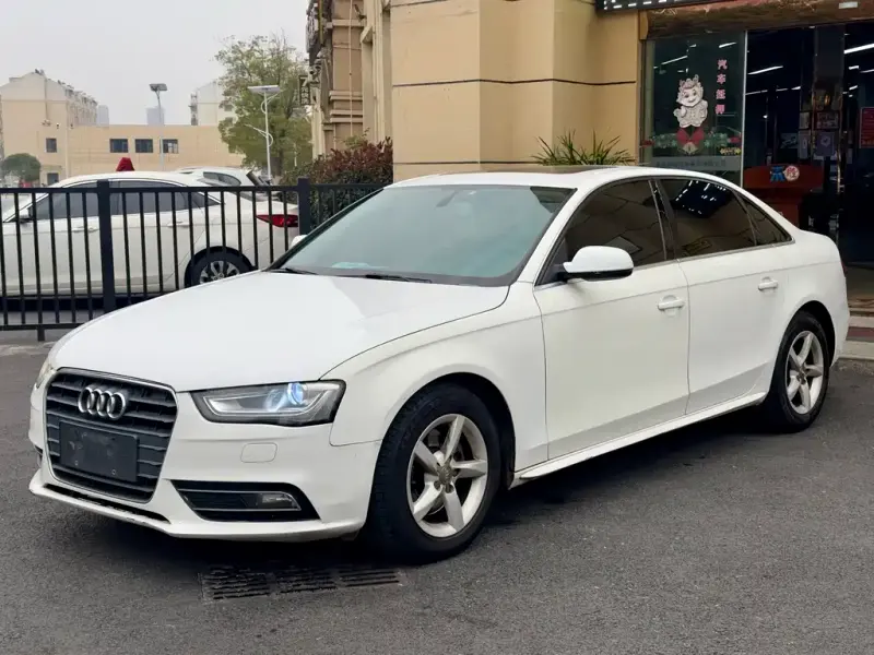 Audi A4L, 2016