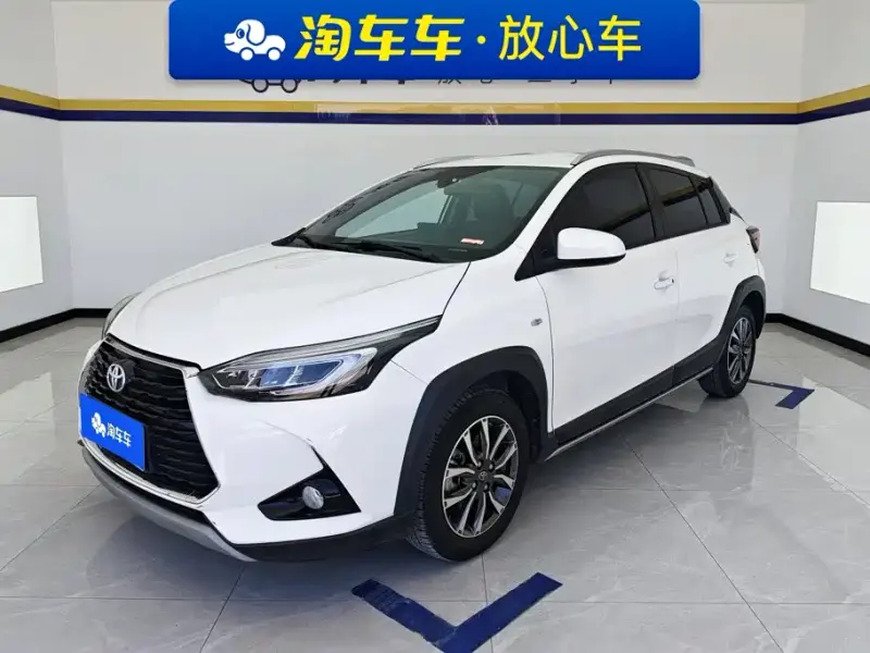 Toyota Yaris L, 2022
