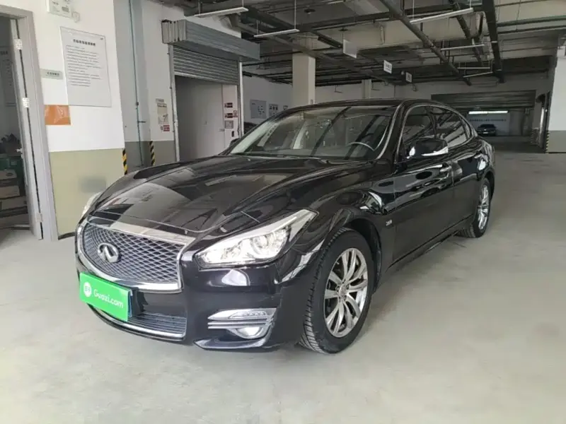 Infiniti Q70, 2019