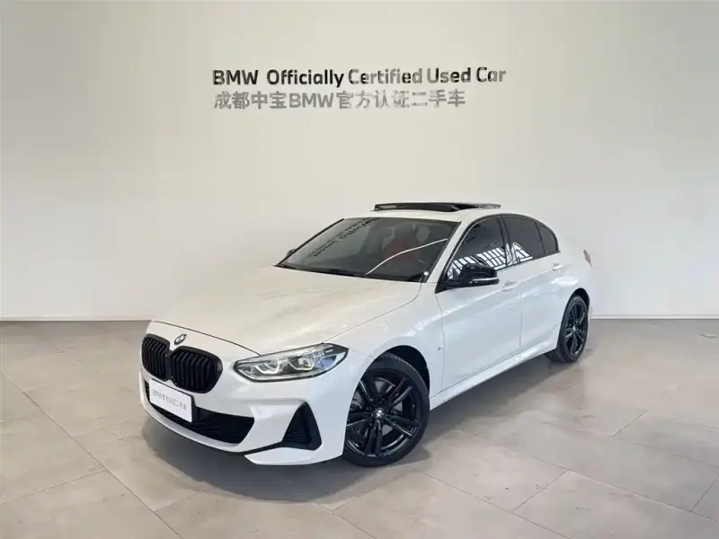 BMW 1 Series, 2023