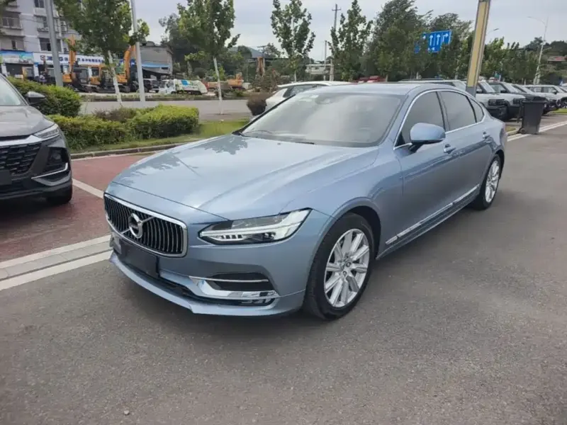 Volvo S90, 2020