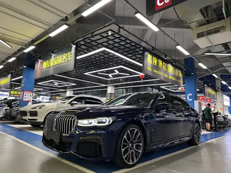 BMW 7 Series, 2022