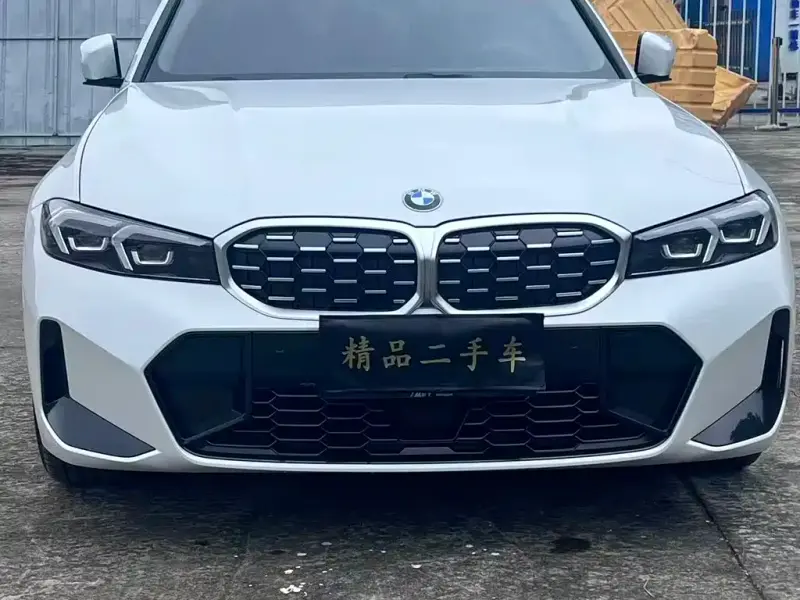 BMW 3 Series, 2025