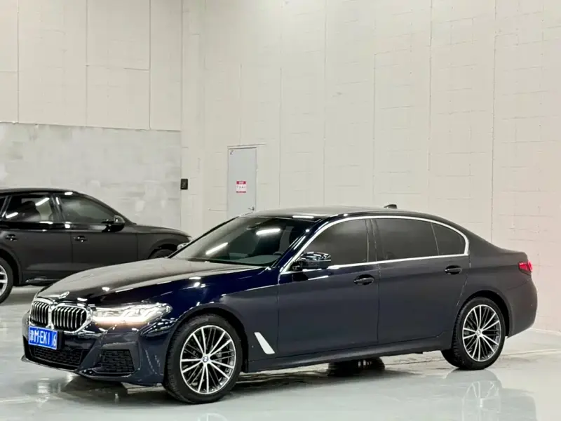 BMW 5 Series, 2023
