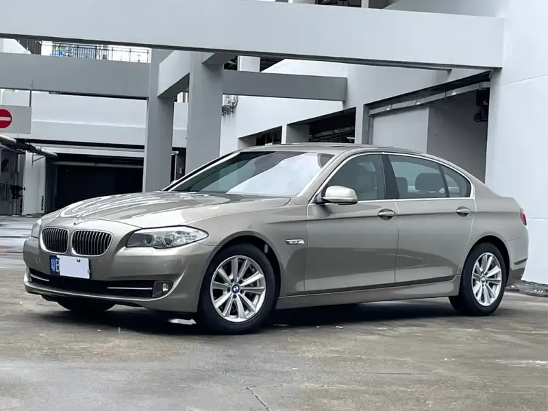BMW 5 Series, 2011