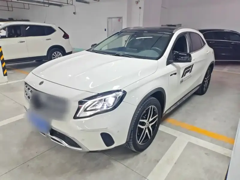 Mercedes-Benz GLA, 2018