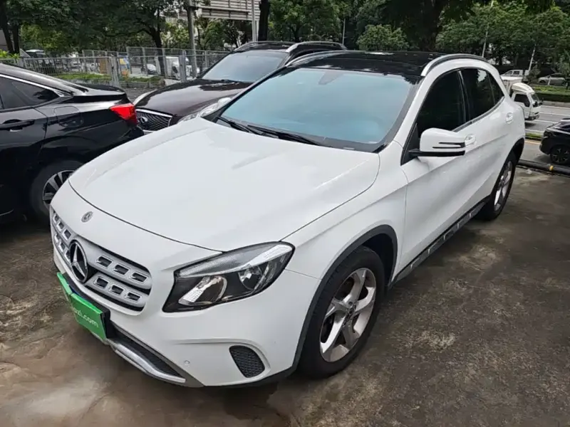 Mercedes-Benz GLA, 2018