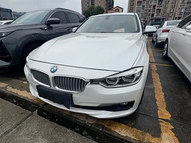 BMW 3 Series, 2019
